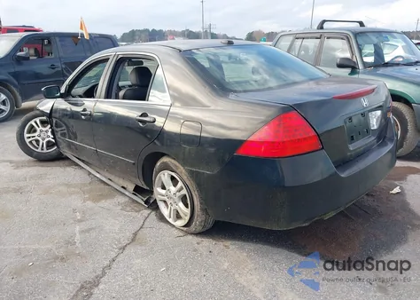 2007 Honda Accord 2.4 Ex from USA, damaged, VIN 1HGCM56887A133171